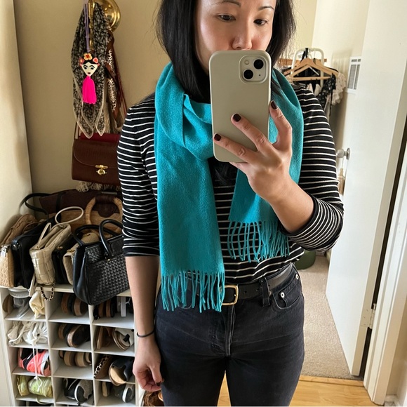 COACH 70% Wool 30% Cashmere Blend Teal Aqua Fringe Long Winter Scarf Wrap OS - Picture 4 of 7